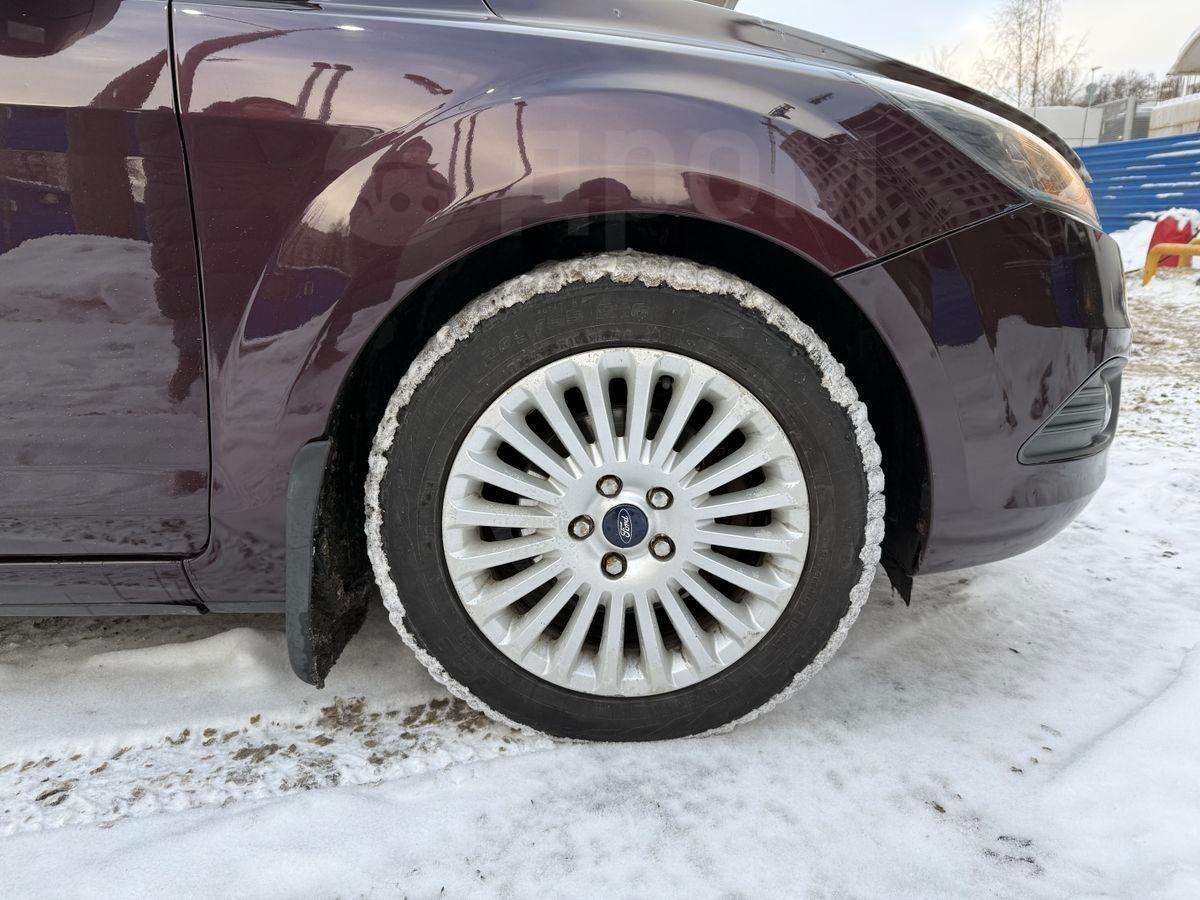 Ford Focus 2010, Focus 2010 бензин 2 хэтчбек Б/У Санкт-Петербург