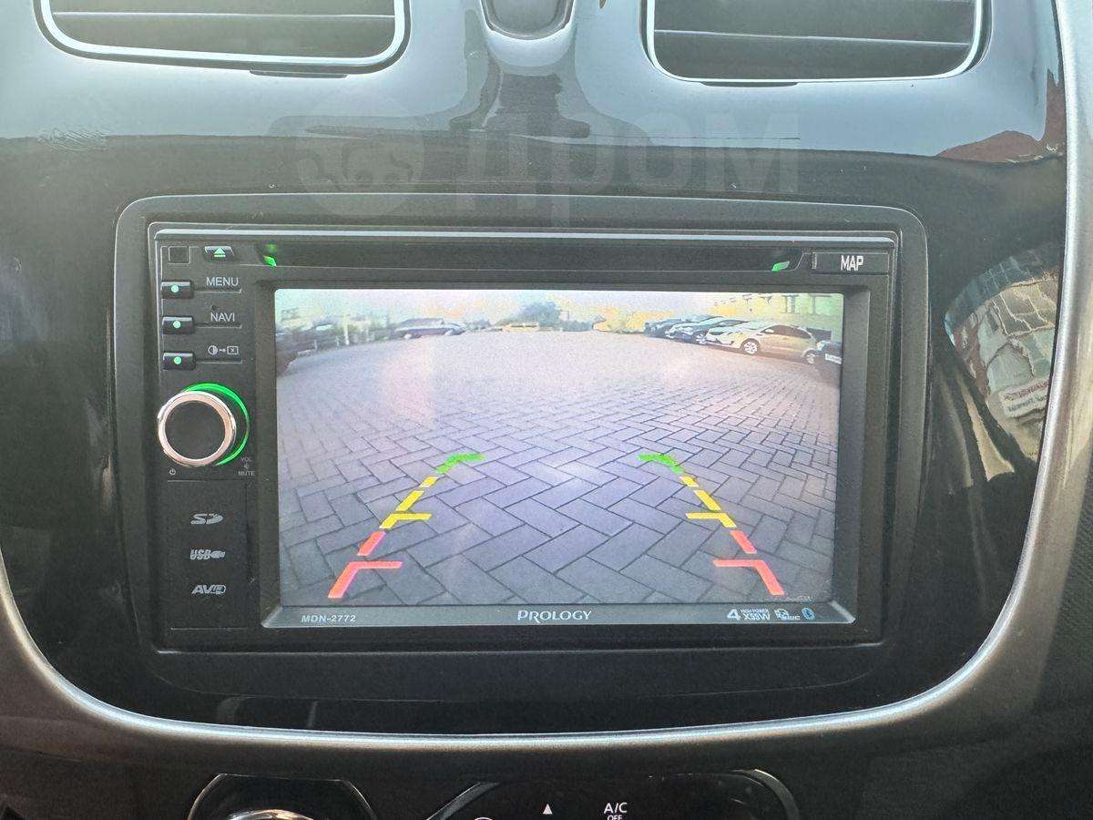 Renault Sandero Stepway 2015, Sandero Stepway 2015 бензин 1.6 хэтчбек Б/У Кемерово