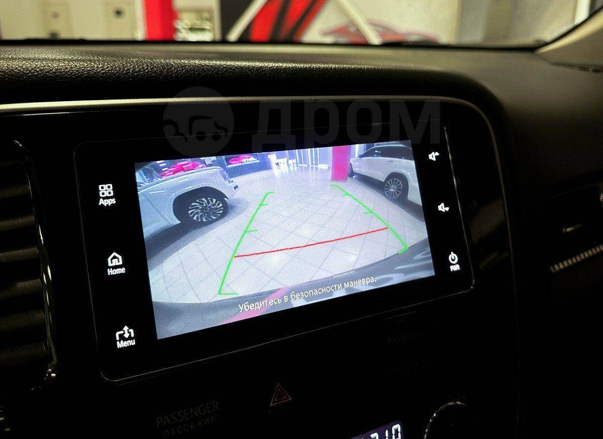 Mitsubishi Outlander 2018, Outlander 2018 бензин 2 внедорожник Б/У Красноярск