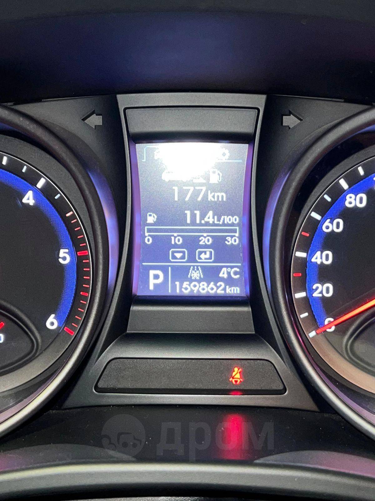 Hyundai Santa Fe 2014, Santa Fe 2014 дизель 2.2 внедорожник Б/У Москва