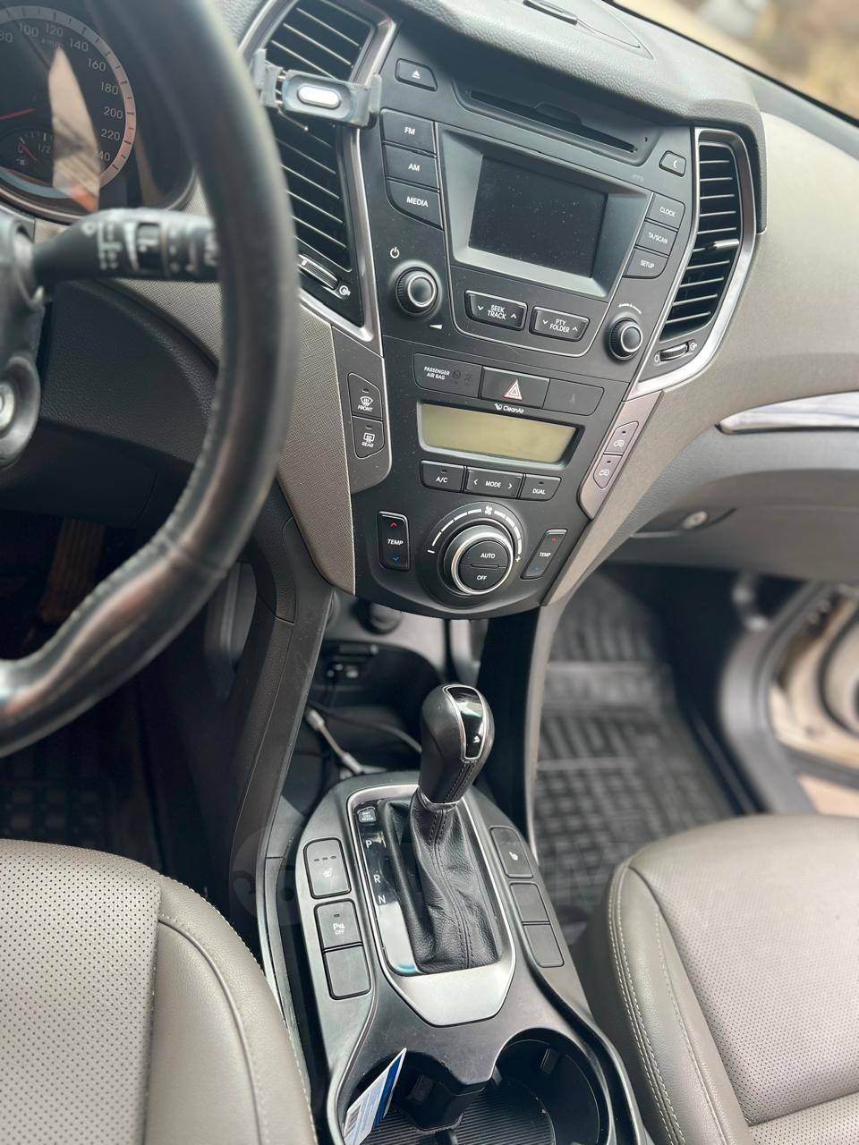 Hyundai Santa Fe 2014, Santa Fe 2014 дизель 2.2 внедорожник Б/У Москва