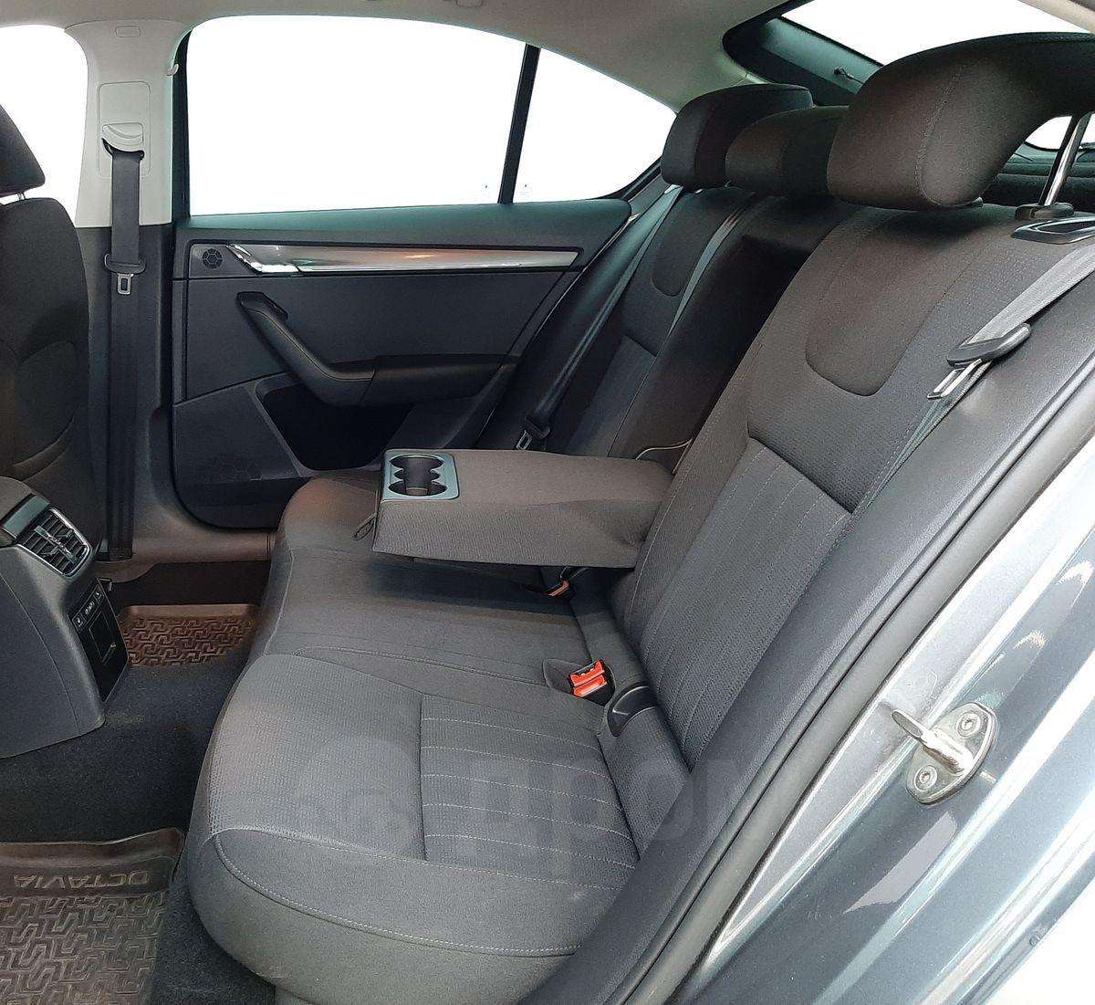 Skoda Octavia 2019, Octavia 2019 бензин 1.8 лифтбек Б/У Москва