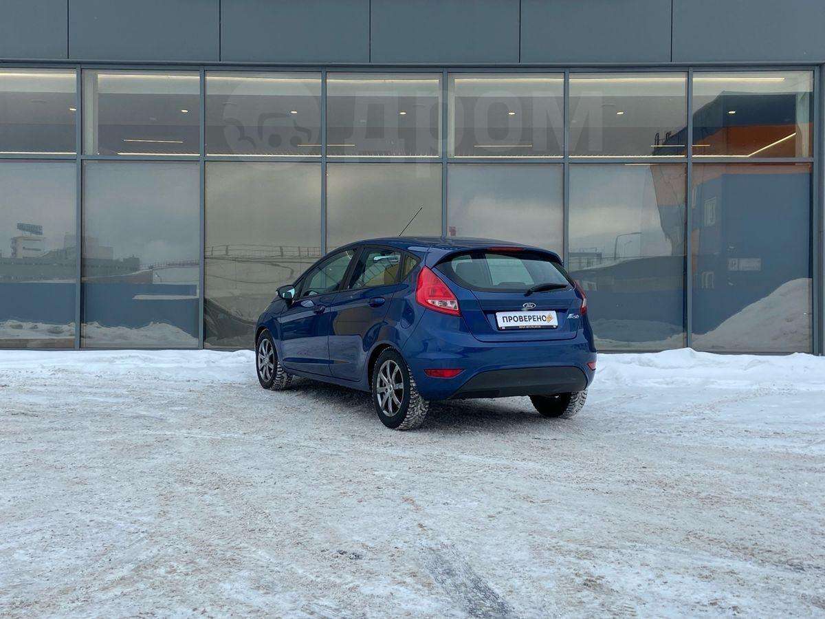 Ford Fiesta 2010, Fiesta 2010 бензин 1.2 хэтчбек Б/У Санкт-Петербург