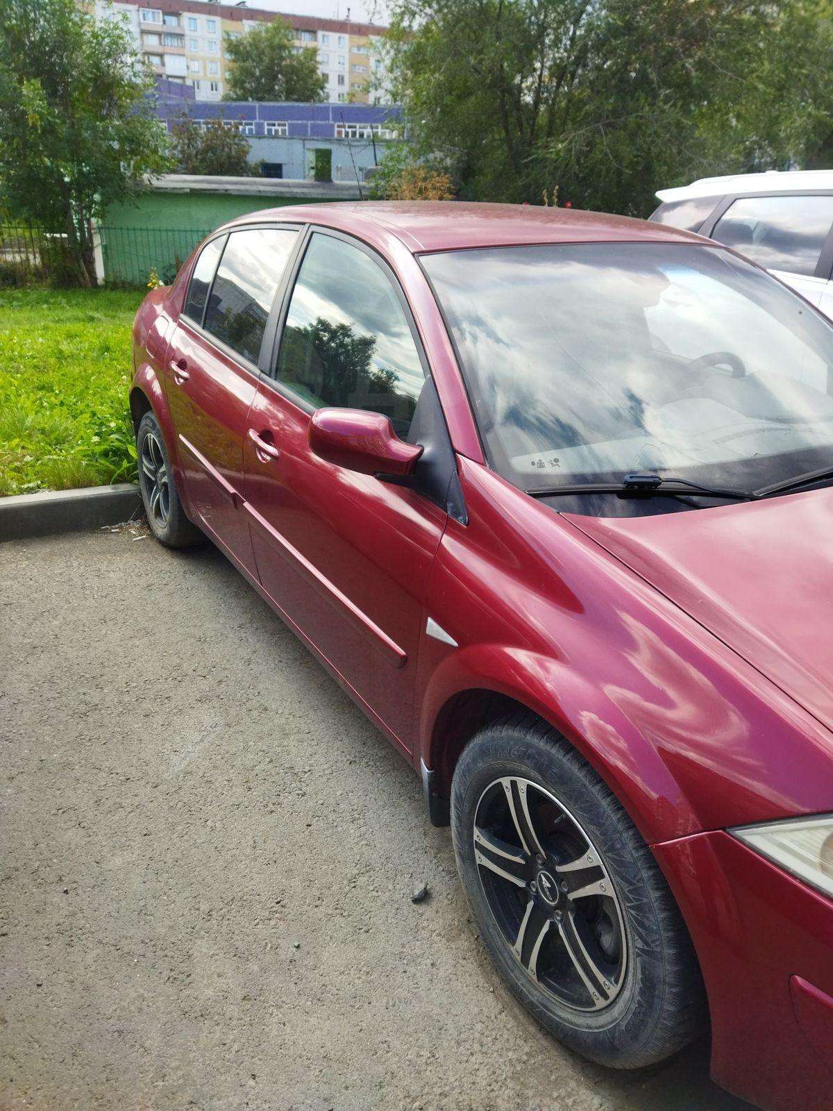 Renault Megane 2007, Megane 2007 бензин 1.6 седан Б/У Кемерово