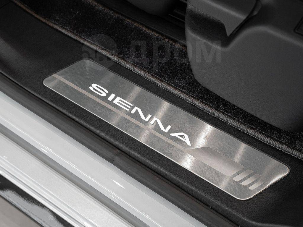 Toyota Sienna 2024, Sienna 2024 2.5 минивэн Б/У Москва