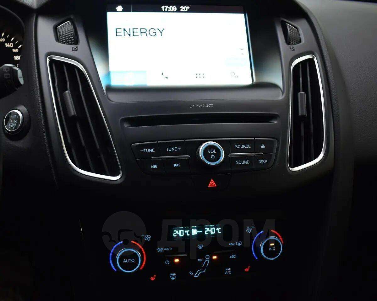 Ford Focus 2017, Focus 2017 бензин 1.5 универсал Б/У Москва
