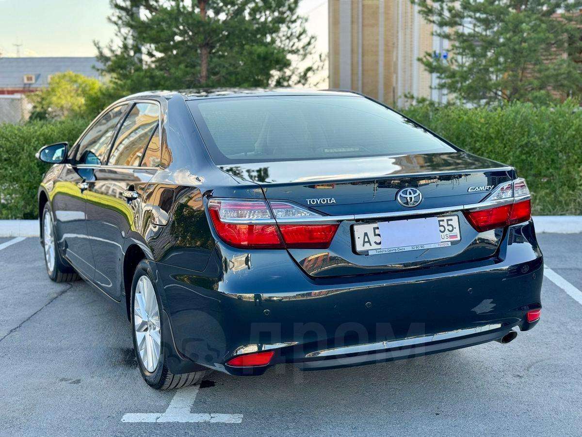 Toyota Camry 2015, Camry 2015 бензин 2.5 седан Б/У Омск