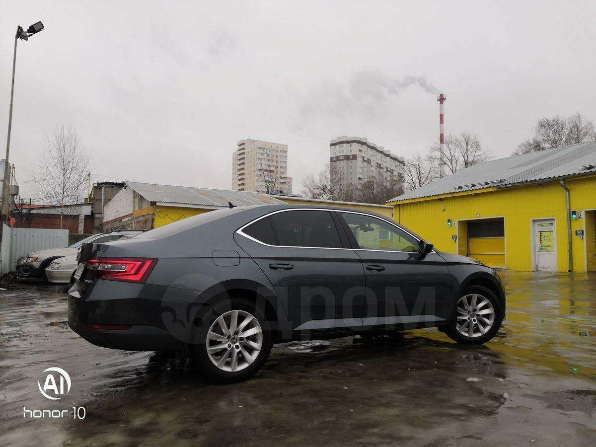 Skoda Superb 2017, Superb 2017 бензин 1.4 лифтбек Б/У Владимир