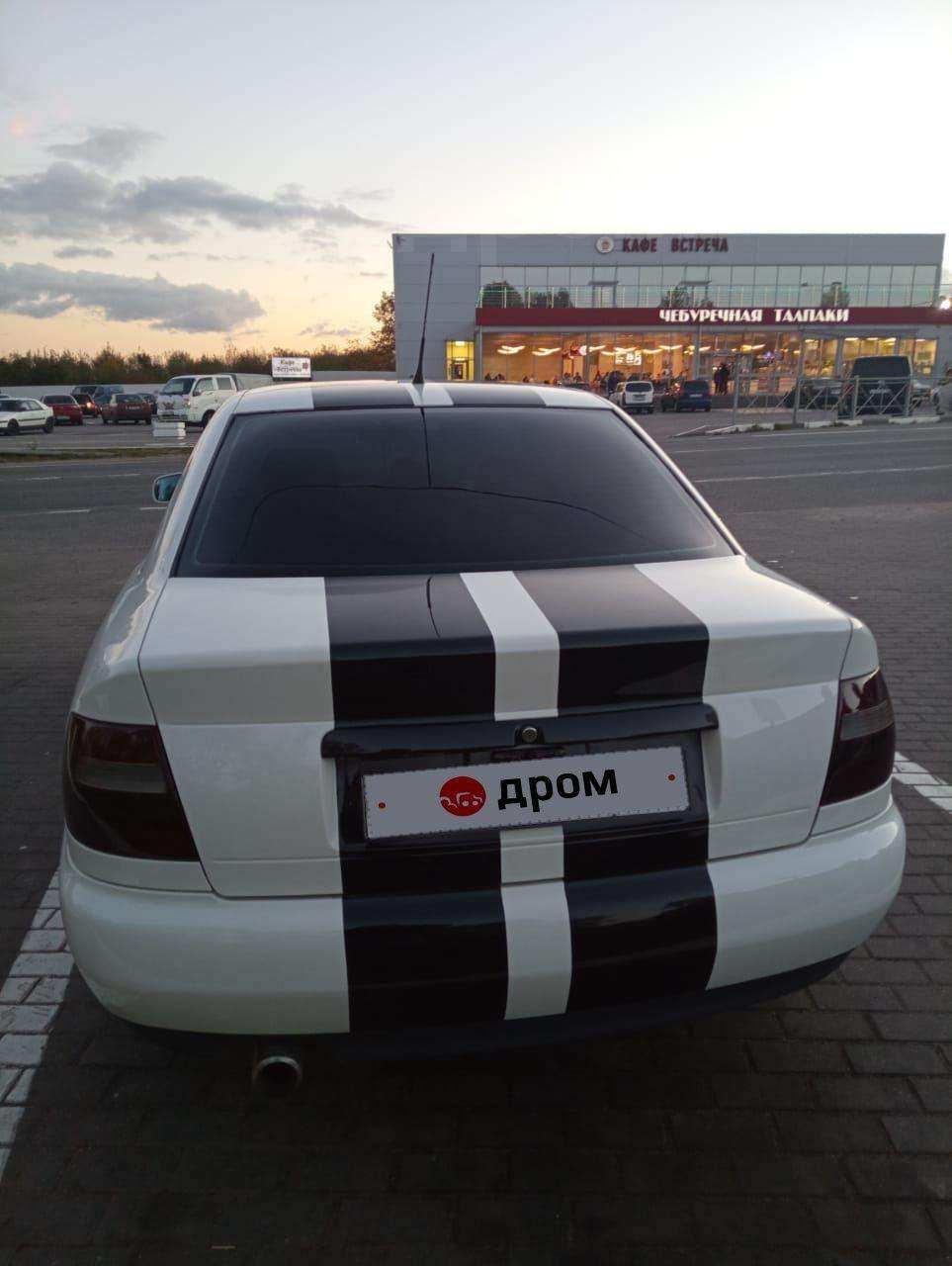 Audi A4 1996, A4 1996 бензин 1.8 седан Б/У Советск