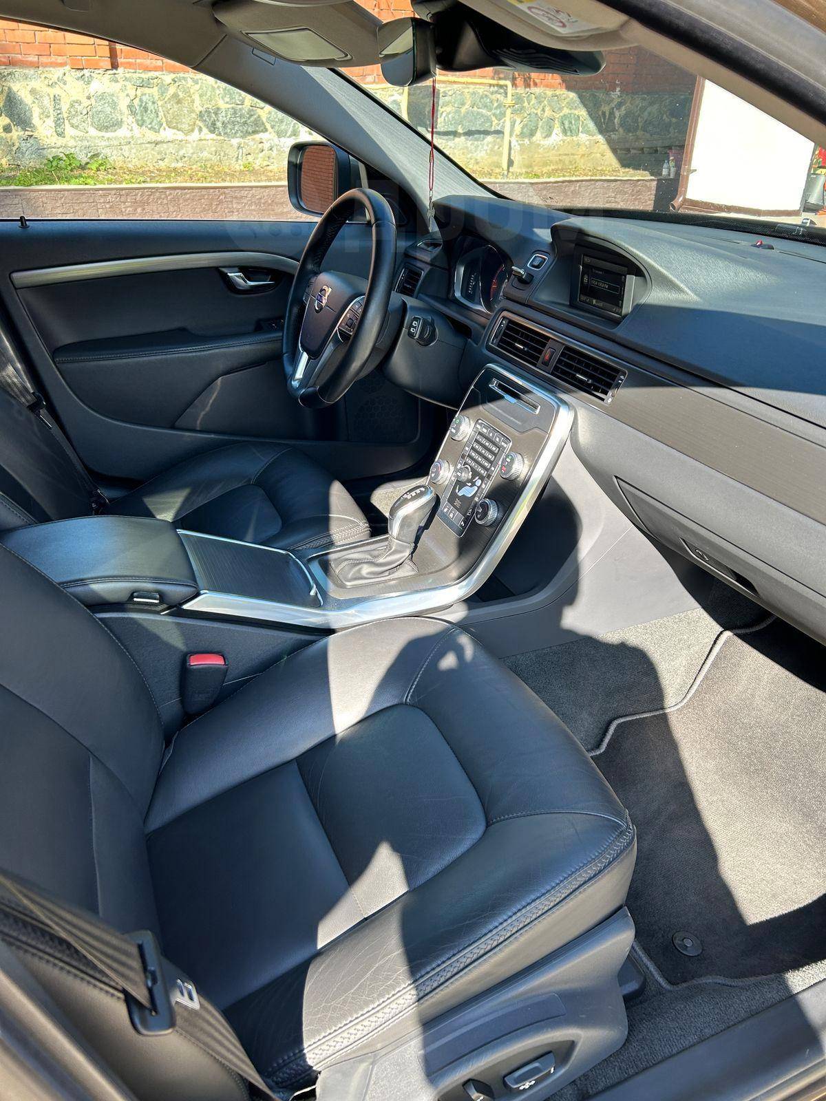 Volvo XC70 2016, XC70 2016 дизель 2.4 универсал Б/У Челябинск