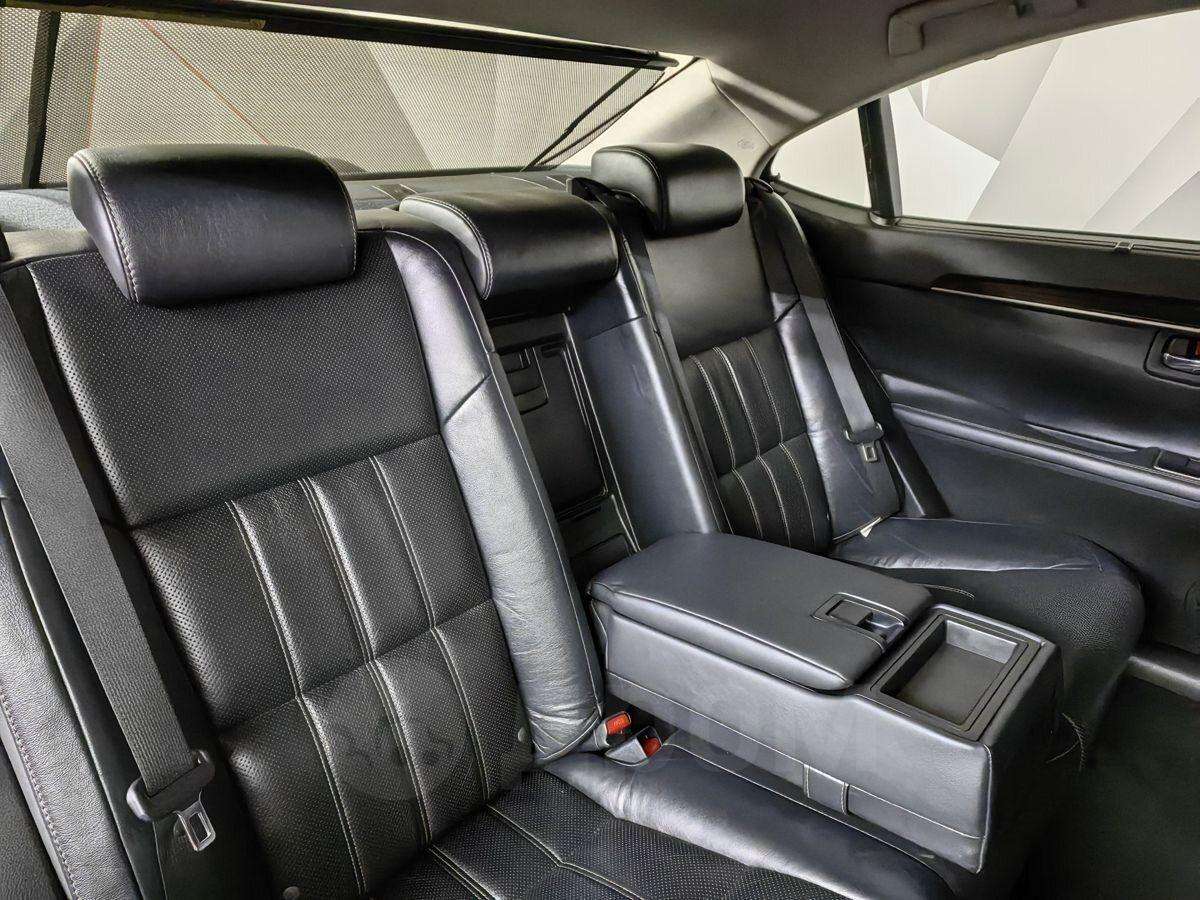 Lexus ES200 2015, ES200 2015 бензин 2 седан Б/У Москва