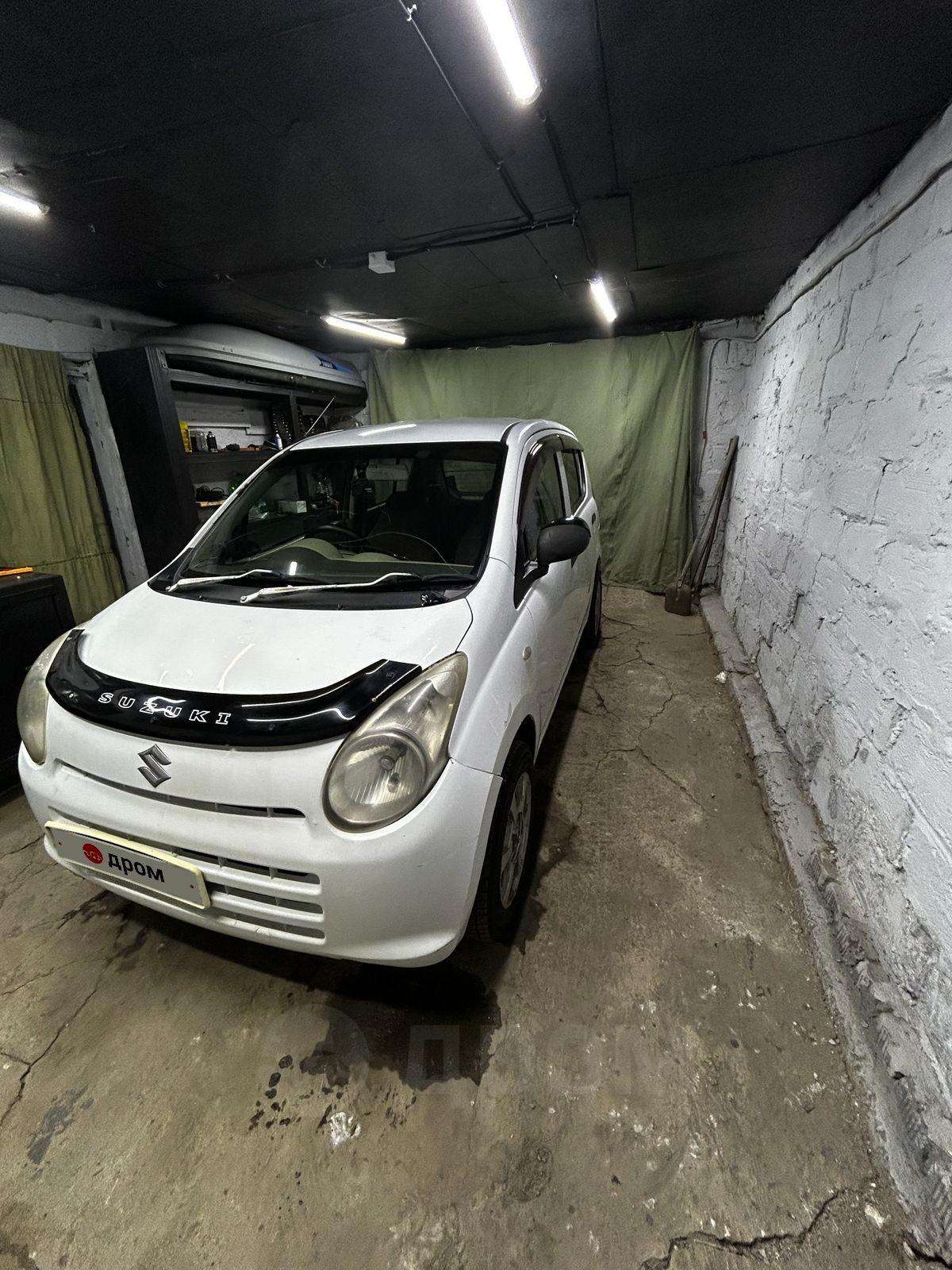 Suzuki Alto 2010, Alto 2010 бензин 0.7 хэтчбек Б/У Иркутск