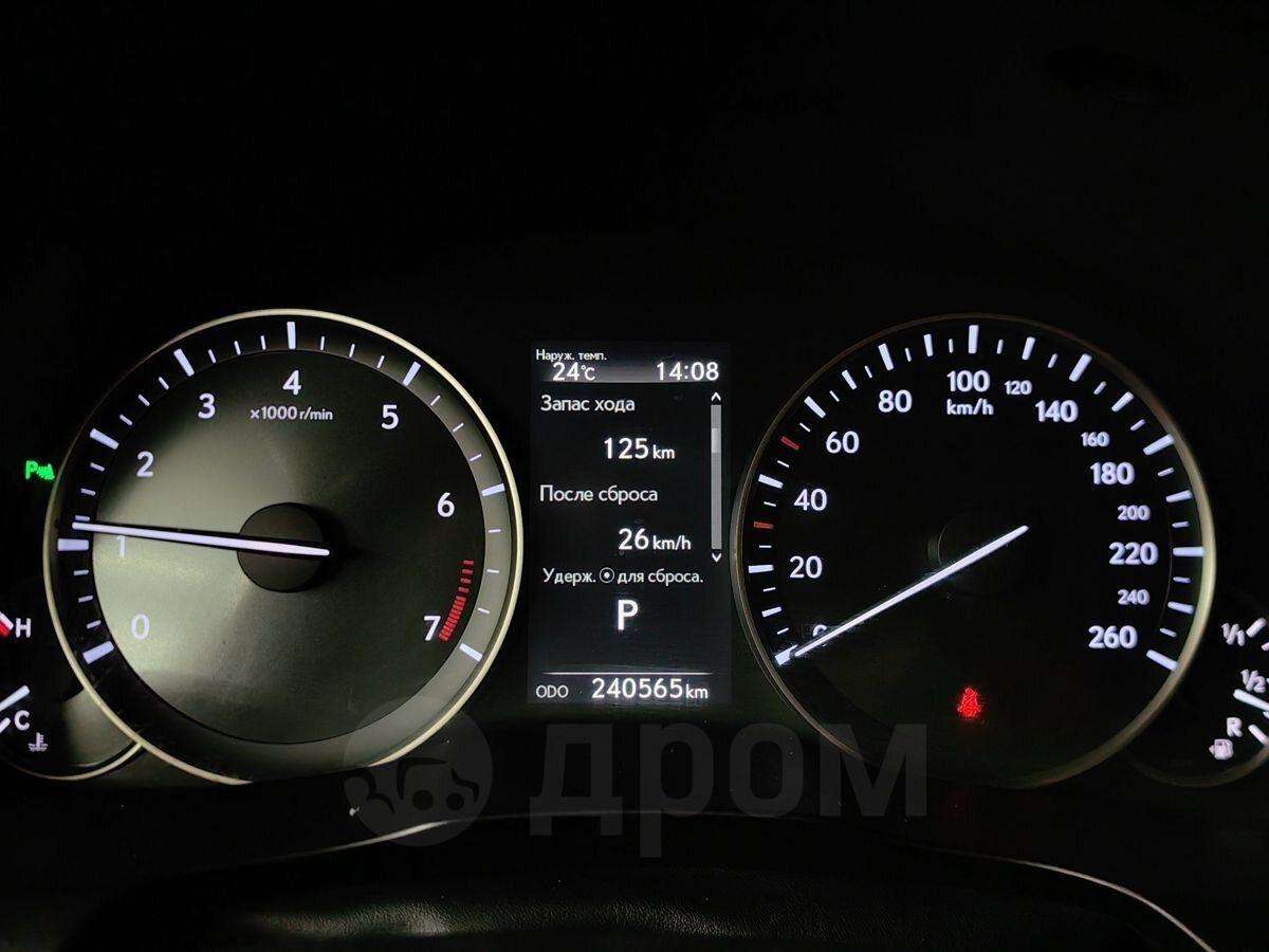 Lexus ES200 2015, ES200 2015 бензин 2 седан Б/У Москва