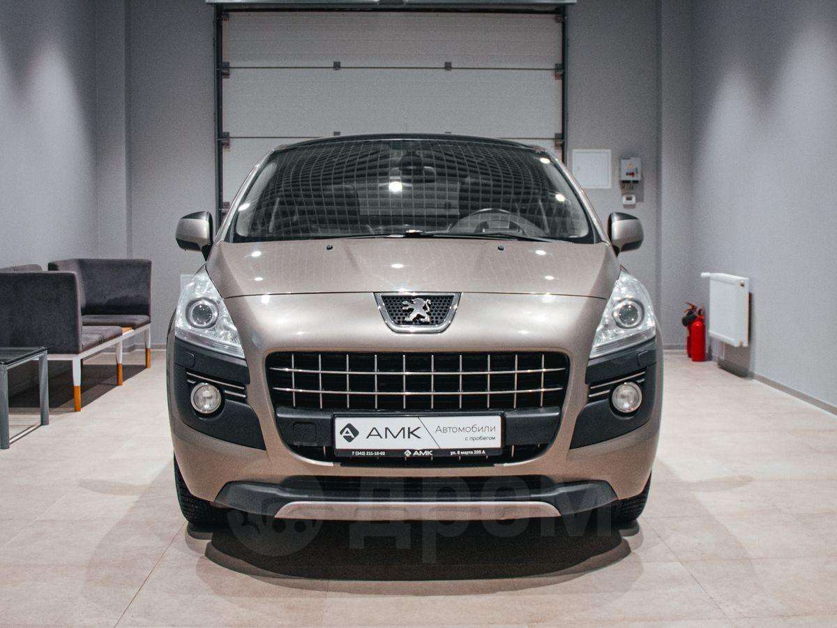 Peugeot 3008 2012, 3008 2012 бензин 1.6 внедорожник Б/У Екатеринбург