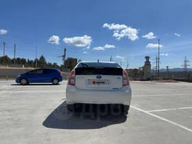 Продам Toyota Prius 2013 на likvi.com Toyota Prius 2013, Prius 2013 бензин 1.8 лифтбек Б/У Улан-Удэ
