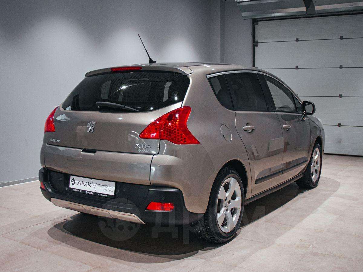 Peugeot 3008 2012, 3008 2012 бензин 1.6 внедорожник Б/У Екатеринбург