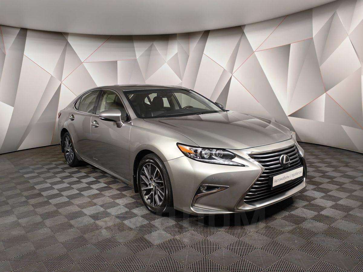 Lexus ES200 2015, ES200 2015 бензин 2 седан Б/У Москва