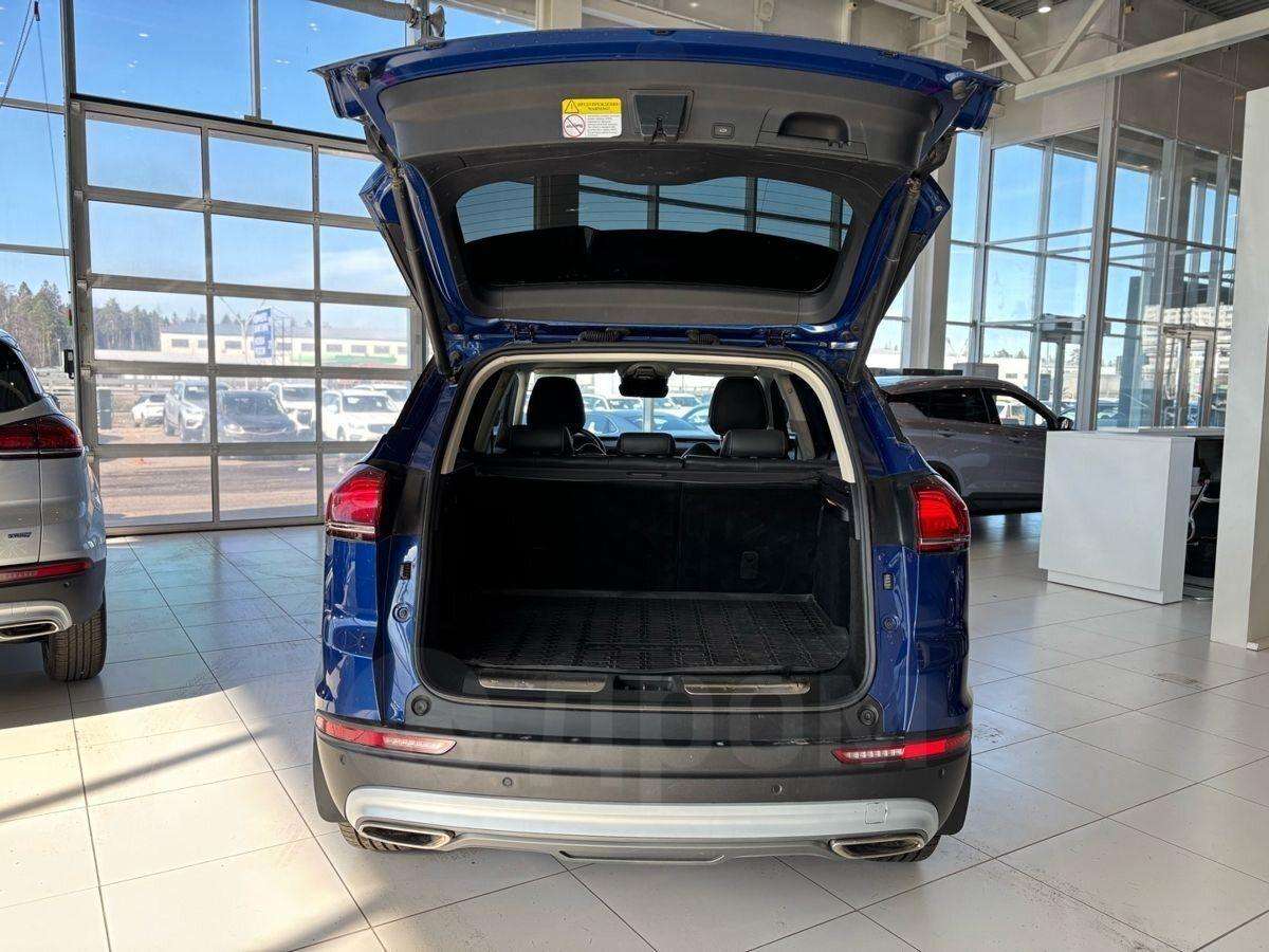 Geely Atlas Pro 2021, Atlas Pro 2021 бензин 1.5 внедорожник Б/У Москва