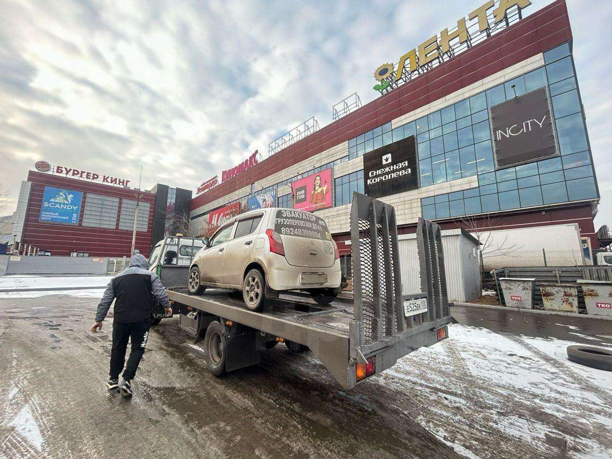 Suzuki Alto 2010, Alto 2010 бензин 0.7 хэтчбек Б/У Иркутск