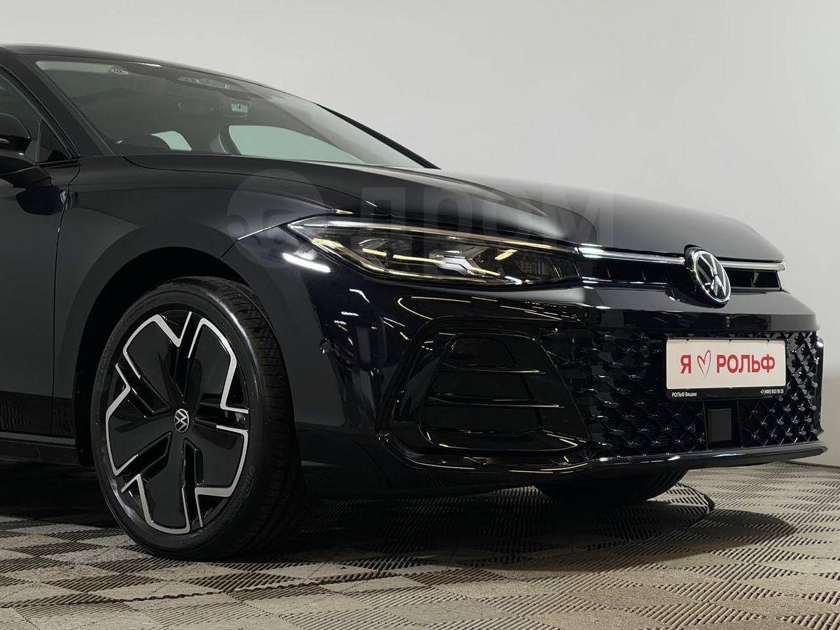 Volkswagen Passat 2024, Passat 2024 бензин 2 седан Б/У Москва