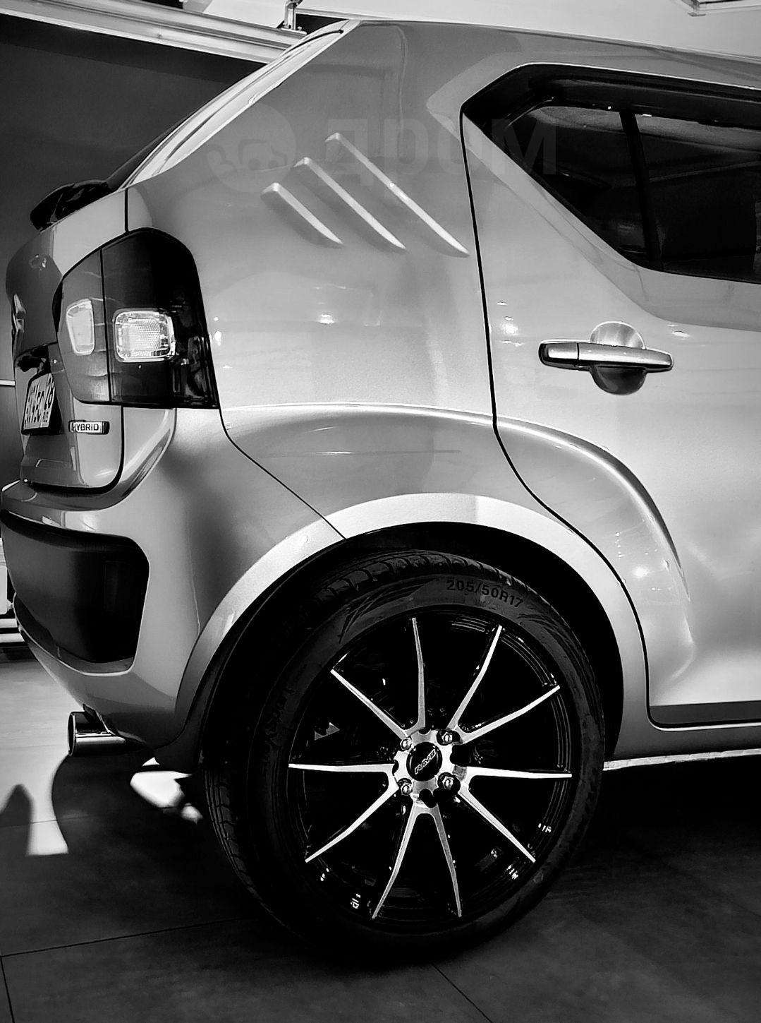 Suzuki Ignis 2018, Ignis 2018 бензин 1.2 хэтчбек Б/У Благовещенск