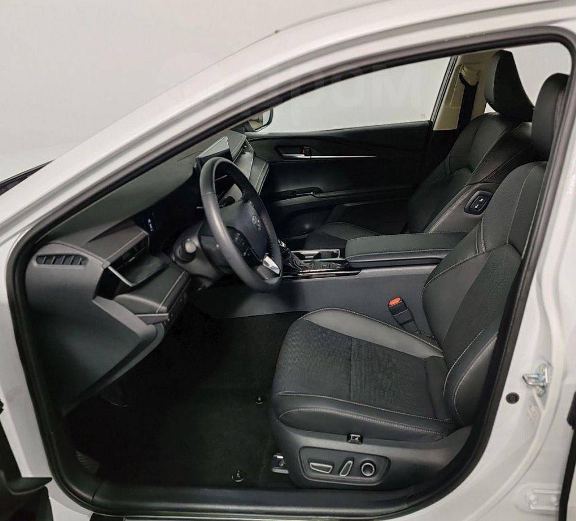 Toyota Camry 2024, Camry 2024 бензин 2 седан Б/У Краснодар