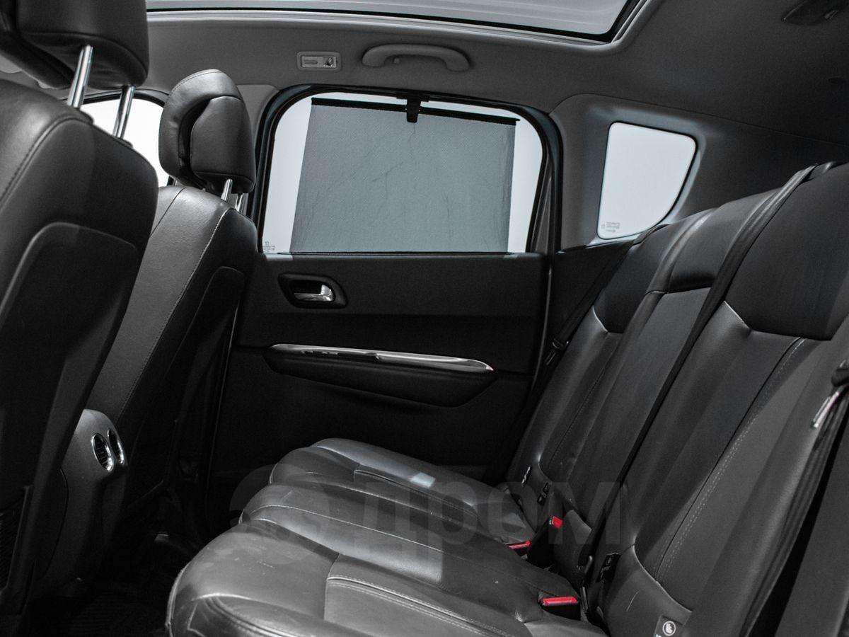 Peugeot 3008 2012, 3008 2012 бензин 1.6 внедорожник Б/У Екатеринбург
