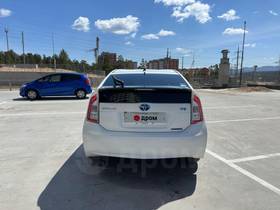 Продам Toyota Prius 2013 на likvi.com Toyota Prius 2013, Prius 2013 бензин 1.8 лифтбек Б/У Улан-Удэ