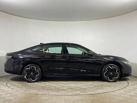 Продам Volkswagen Passat 2024 на likvi.com Volkswagen Passat 2024, Passat 2024 бензин 2 седан Б/У Москва