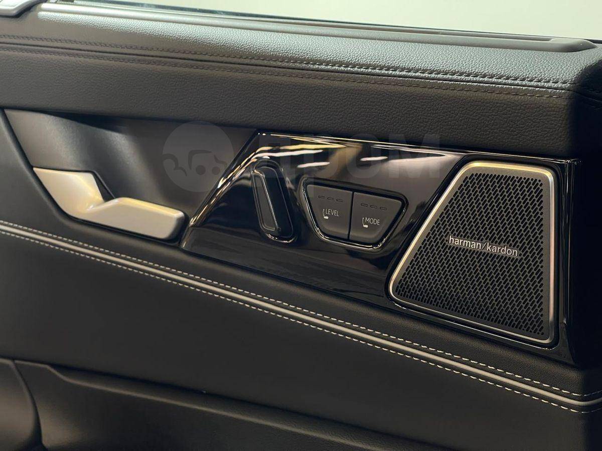 Volkswagen Passat 2024, Passat 2024 бензин 2 седан Б/У Москва