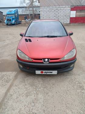 Продам Peugeot 206 2004 на likvi.com Peugeot 206 2004, 206 2004 бензин 1.4 хэтчбек Б/У Парабель