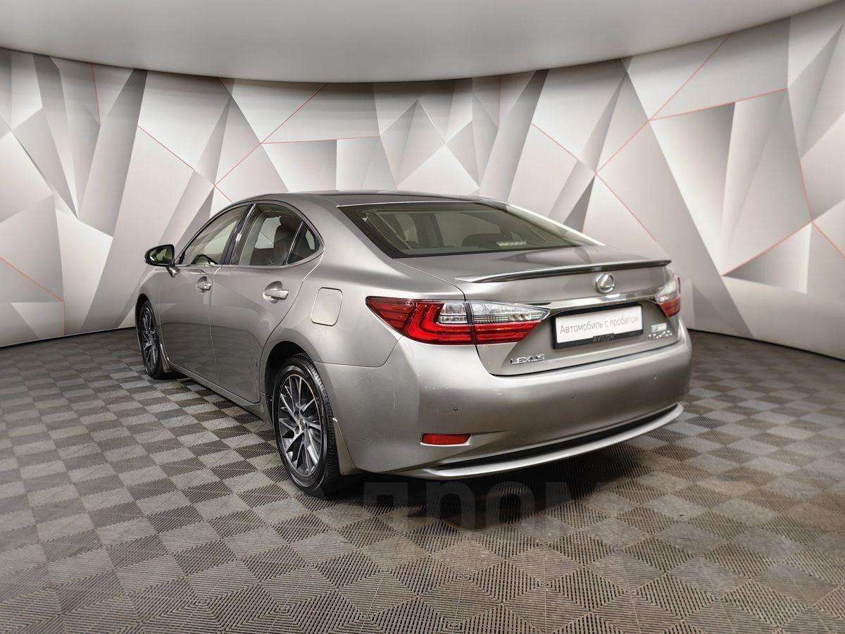 Lexus ES200 2015, ES200 2015 бензин 2 седан Б/У Москва