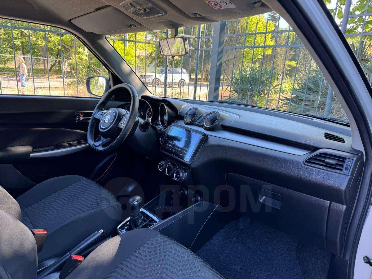 Suzuki Swift 2023, Swift 2023 бензин 1.2 хэтчбек Б/У Севастополь